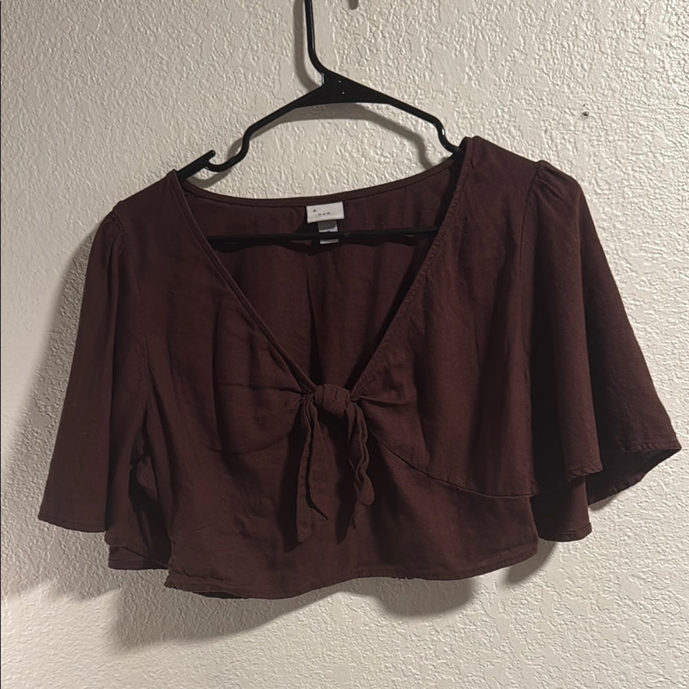 A New Day Brown Flutter Sleeve Tie-Front Crop Blouse